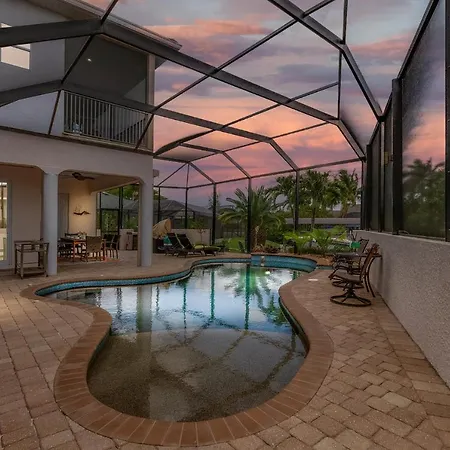 Game Room With Pool Table, Heated Pool, Gorgeous View & Gulf Access - Cape Coral Memories - Roelens